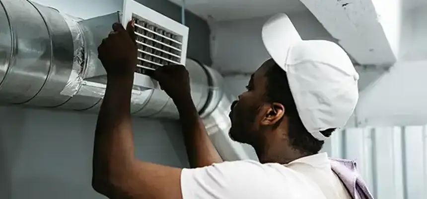 Our Licensed And Insured Cleaners in Maywood, IL